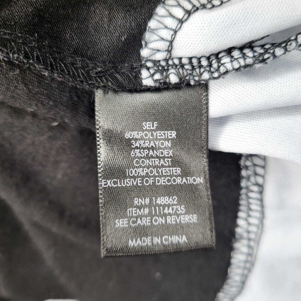 Torrid black white awakening rock graphic short sleeve t shirt dress sz Torrid 2 - Picture 9 of 9